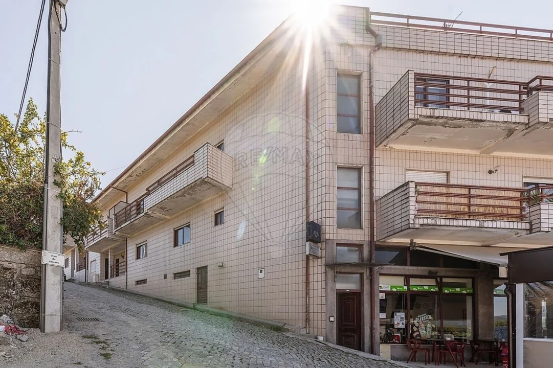 Moradia T3 para Venda em Galegos Foto 3