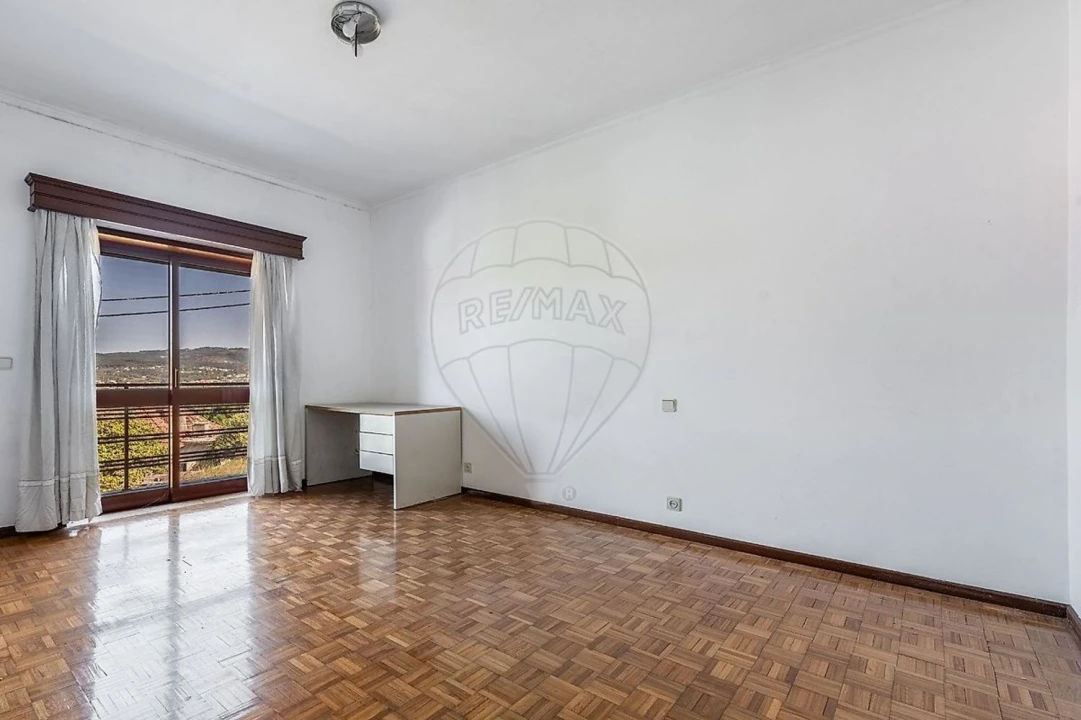 Moradia T3 para Venda em Galegos Foto 8