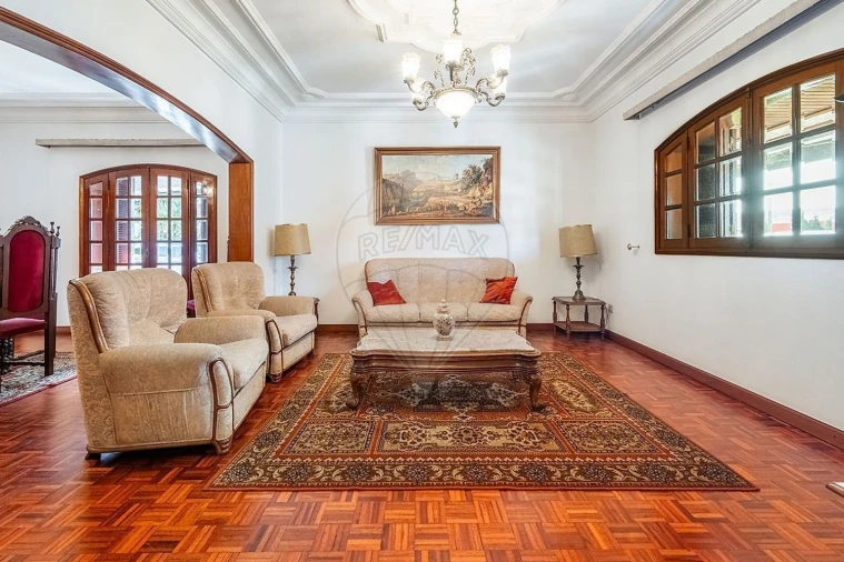 Moradia T4 para Venda em Malta e Canidelo Foto 1