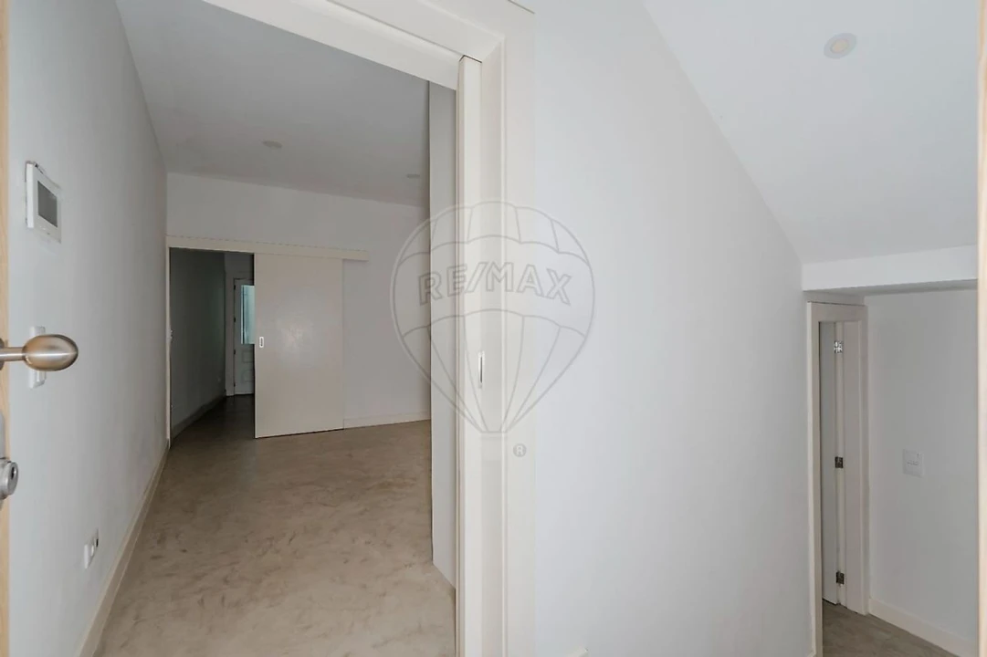 Apartamento para Venda em Cedofeita, Santo Ildefonso, Sé, Miragaia, São Nicolau e Vitória Foto 8