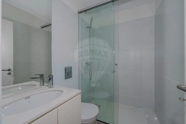 Apartamento para Venda em Cedofeita, Santo Ildefonso, Sé, Miragaia, São Nicolau e Vitória Foto 19
