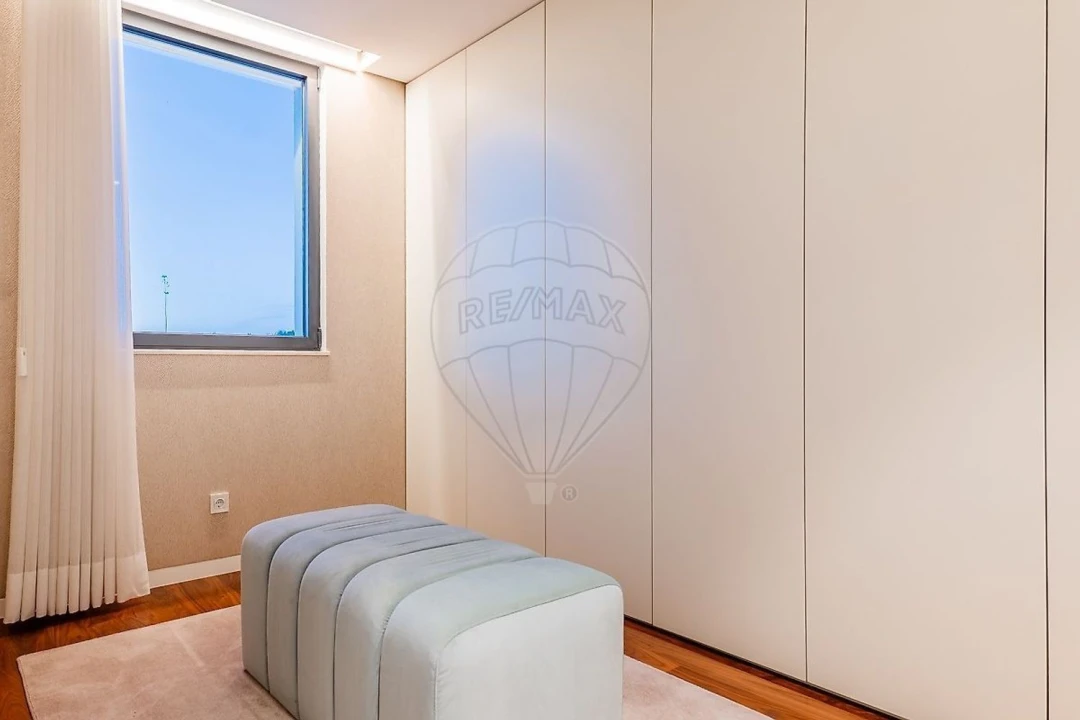 Moradia T4 para Venda em Creixomil Foto 21