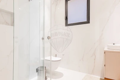 Moradia T4 para Venda em Creixomil