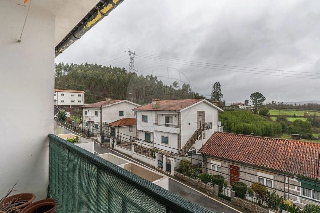 Moradia T3 para Venda em Selho (São Jorge) Foto 10