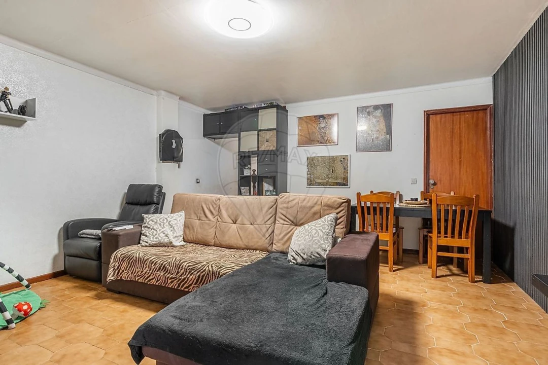 Moradia T3 para Venda em Selho (São Jorge) Foto 8