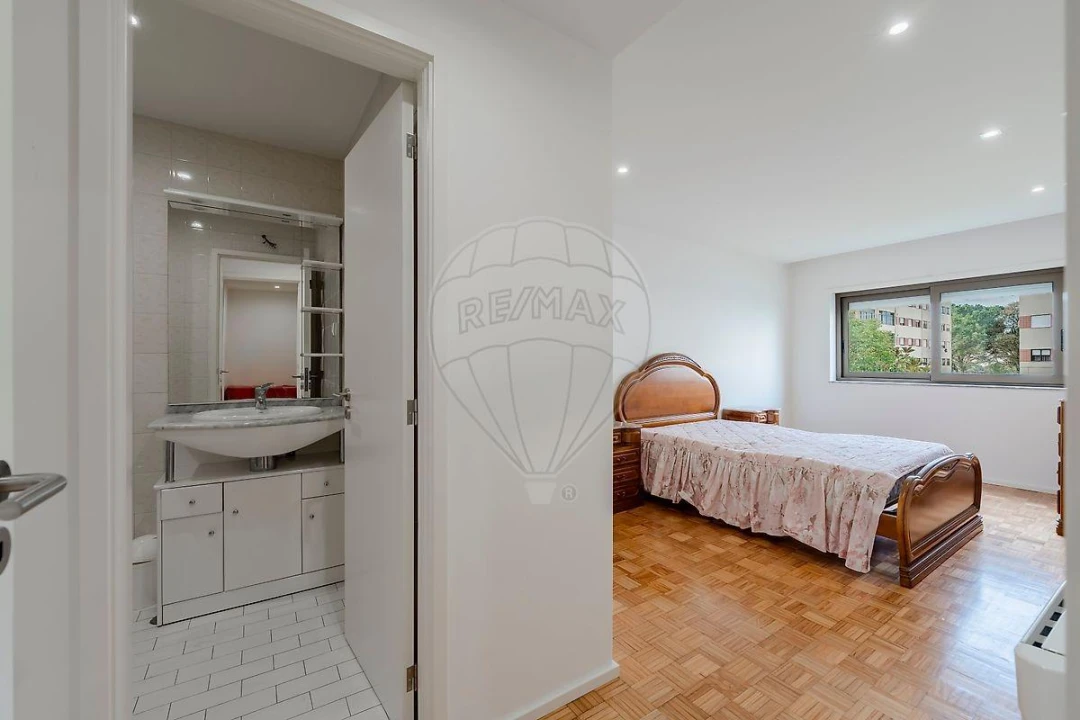 Apartamento T3 para Venda em Ferreiros e Gondizalves Foto 25