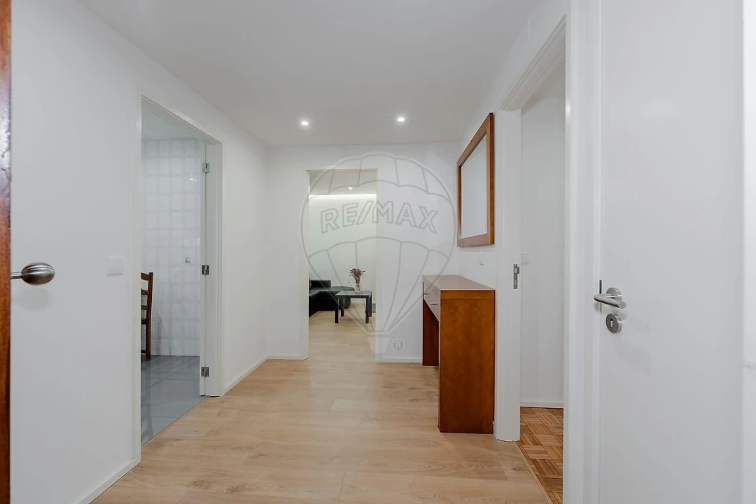 Apartamento T3 para Venda em Ferreiros e Gondizalves Foto 8