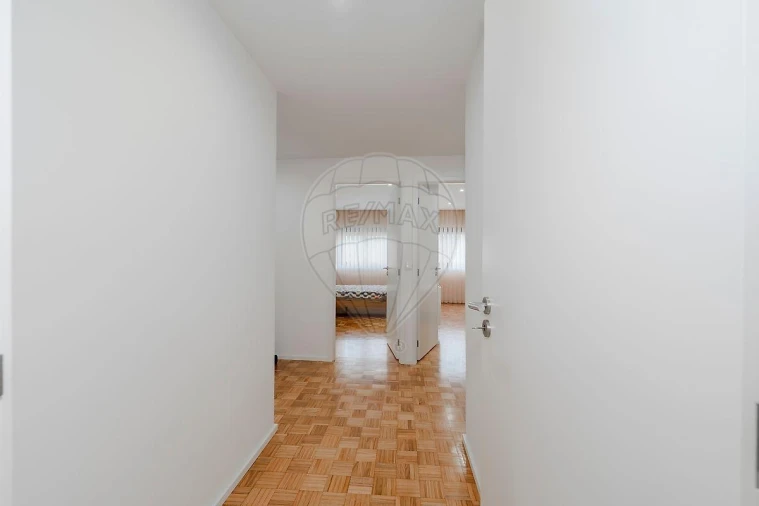 Apartamento T3 para Venda em Ferreiros e Gondizalves Foto 15