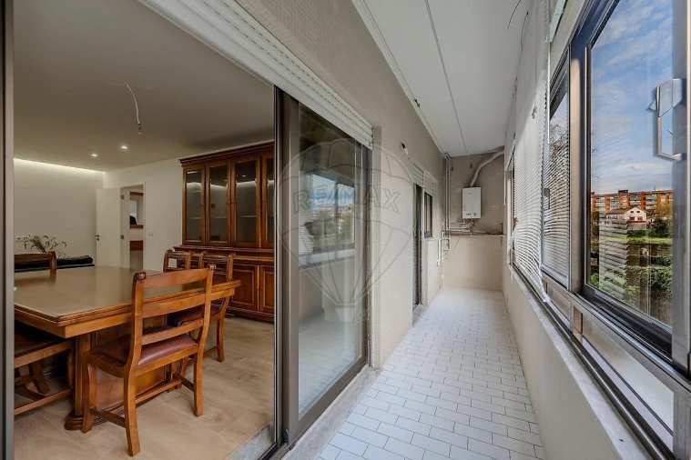 Apartamento T3 para Venda em Ferreiros e Gondizalves Foto 17