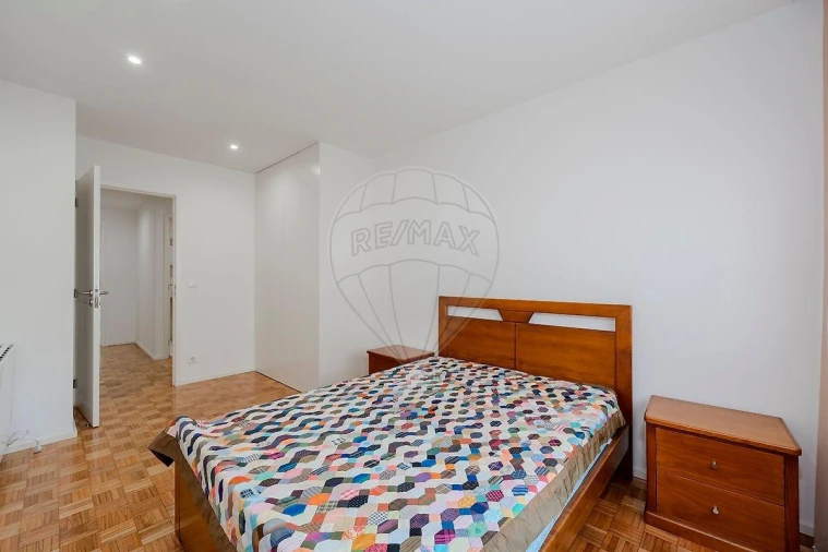 Apartamento T3 para Venda em Ferreiros e Gondizalves Foto 23