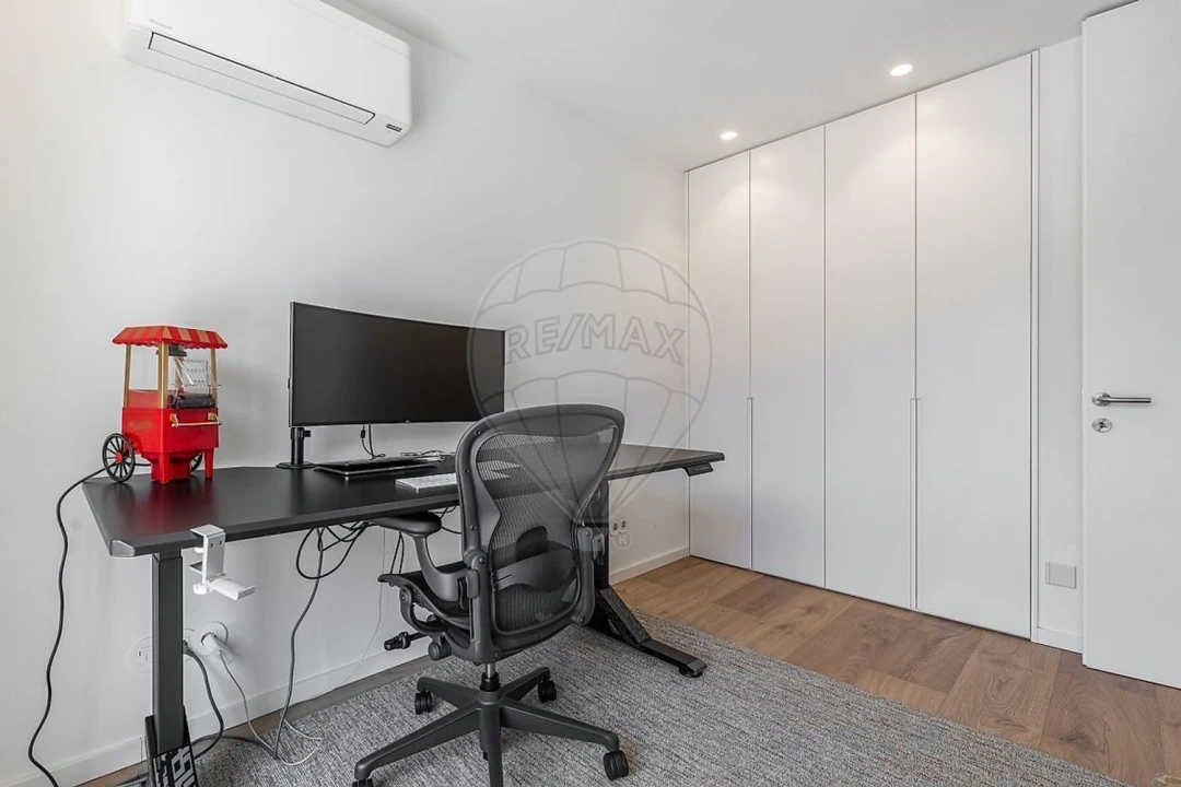 Apartamento T3 para Venda em Braga (Maximinos, Sé e Cividade) Foto 14