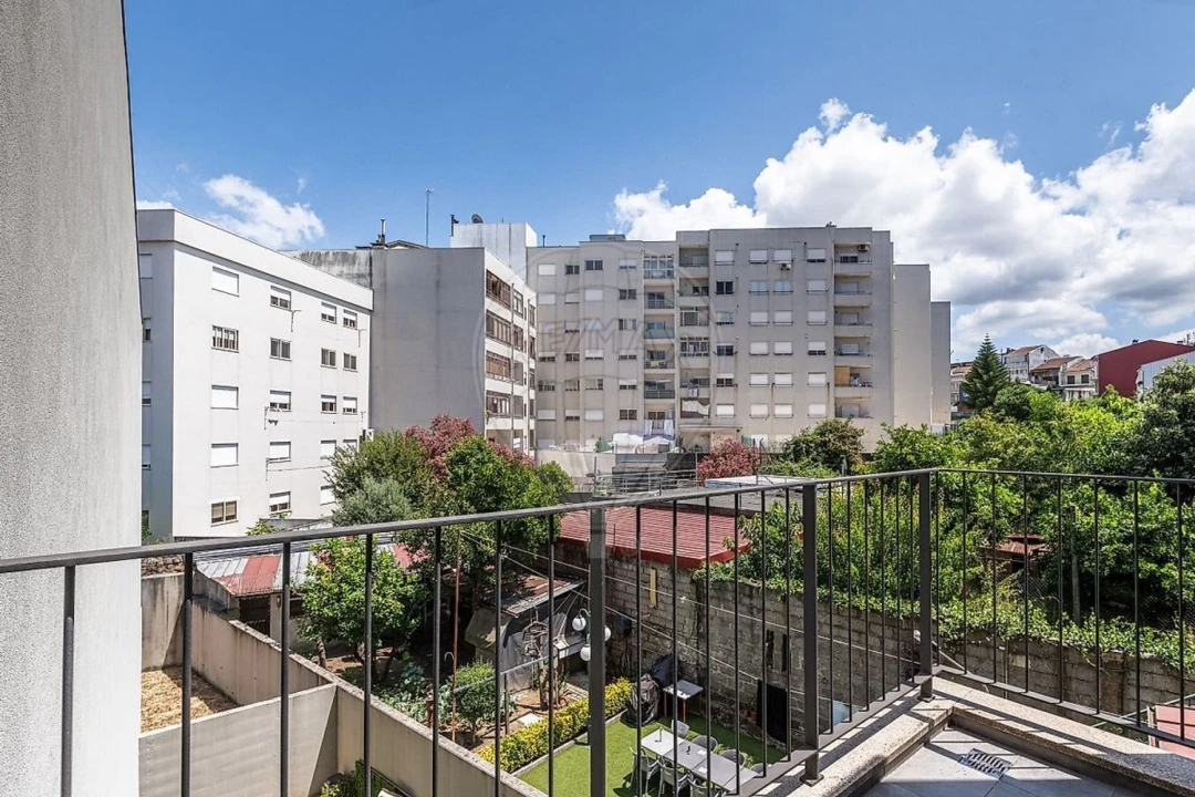 Apartamento T3 para Venda em Braga (Maximinos, Sé e Cividade) Foto 19