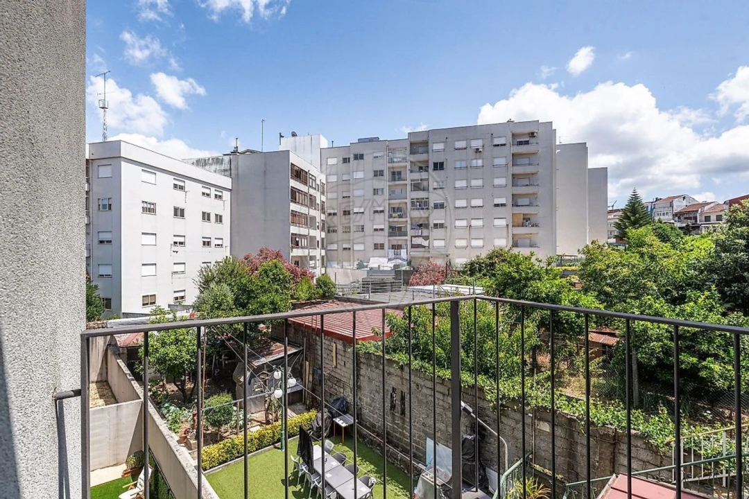 Apartamento T3 para Venda em Braga (Maximinos, Sé e Cividade) Foto 22