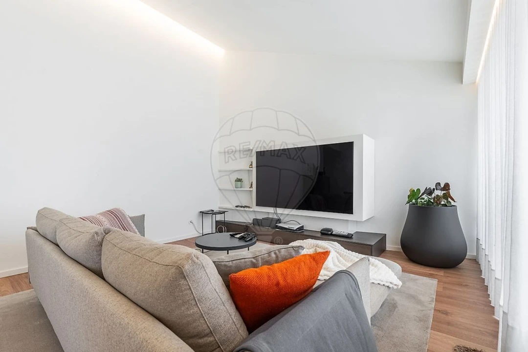 Apartamento T3 para Venda em Braga (Maximinos, Sé e Cividade) Foto 24