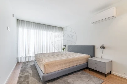 Apartamento T3 para Venda em Braga (Maximinos, Sé e Cividade)