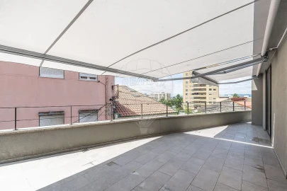 Apartamento T3 para Venda em Braga (Maximinos, Sé e Cividade)