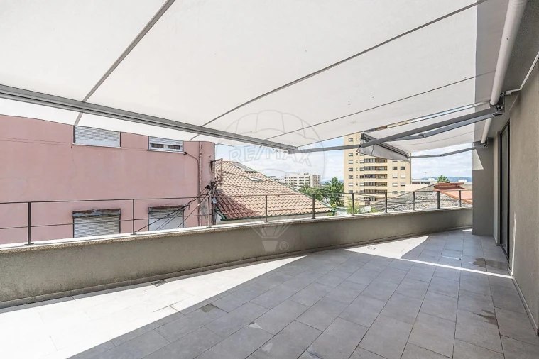 Apartamento T3 para Venda em Braga (Maximinos, Sé e Cividade) Foto 29