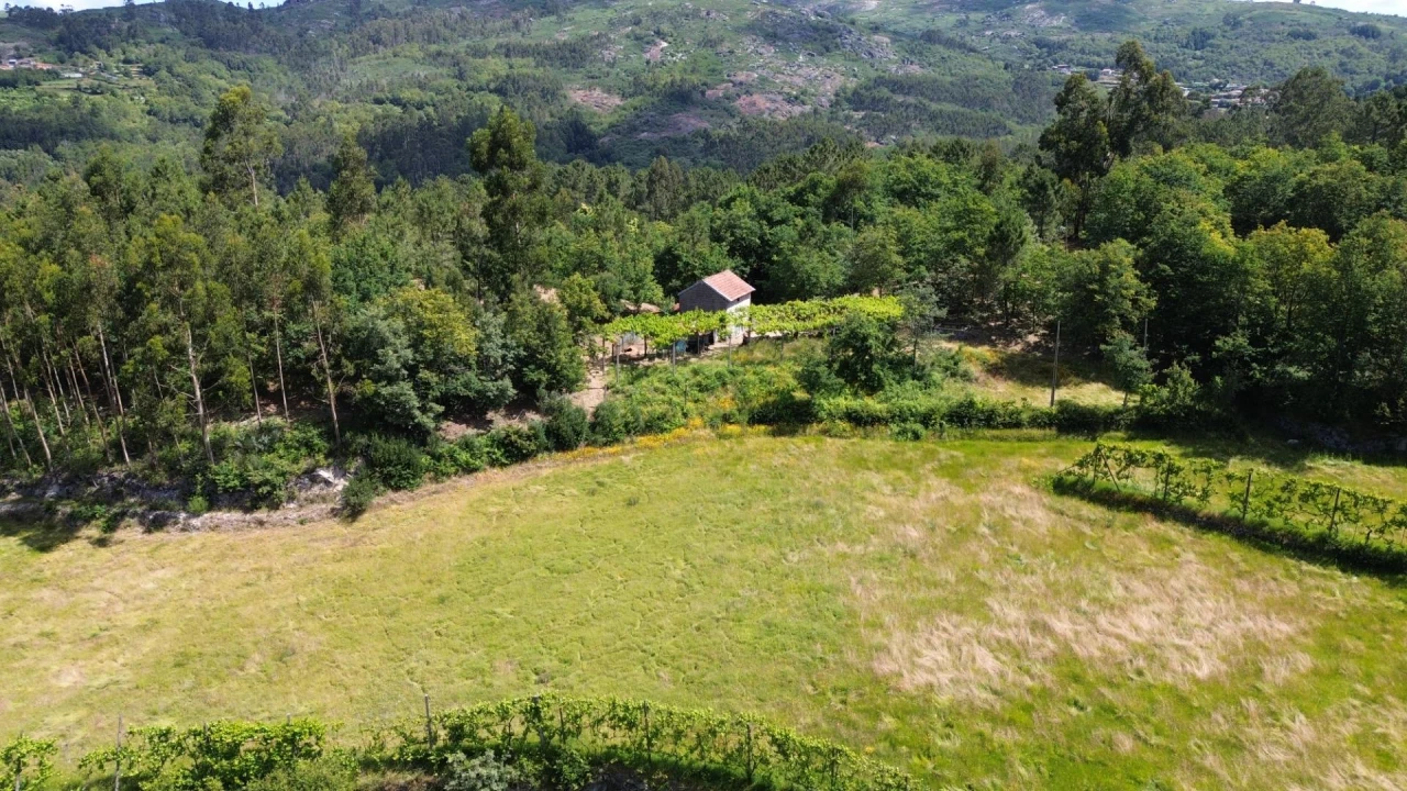 Moradia para Venda em Monte e Queimadela Foto 13