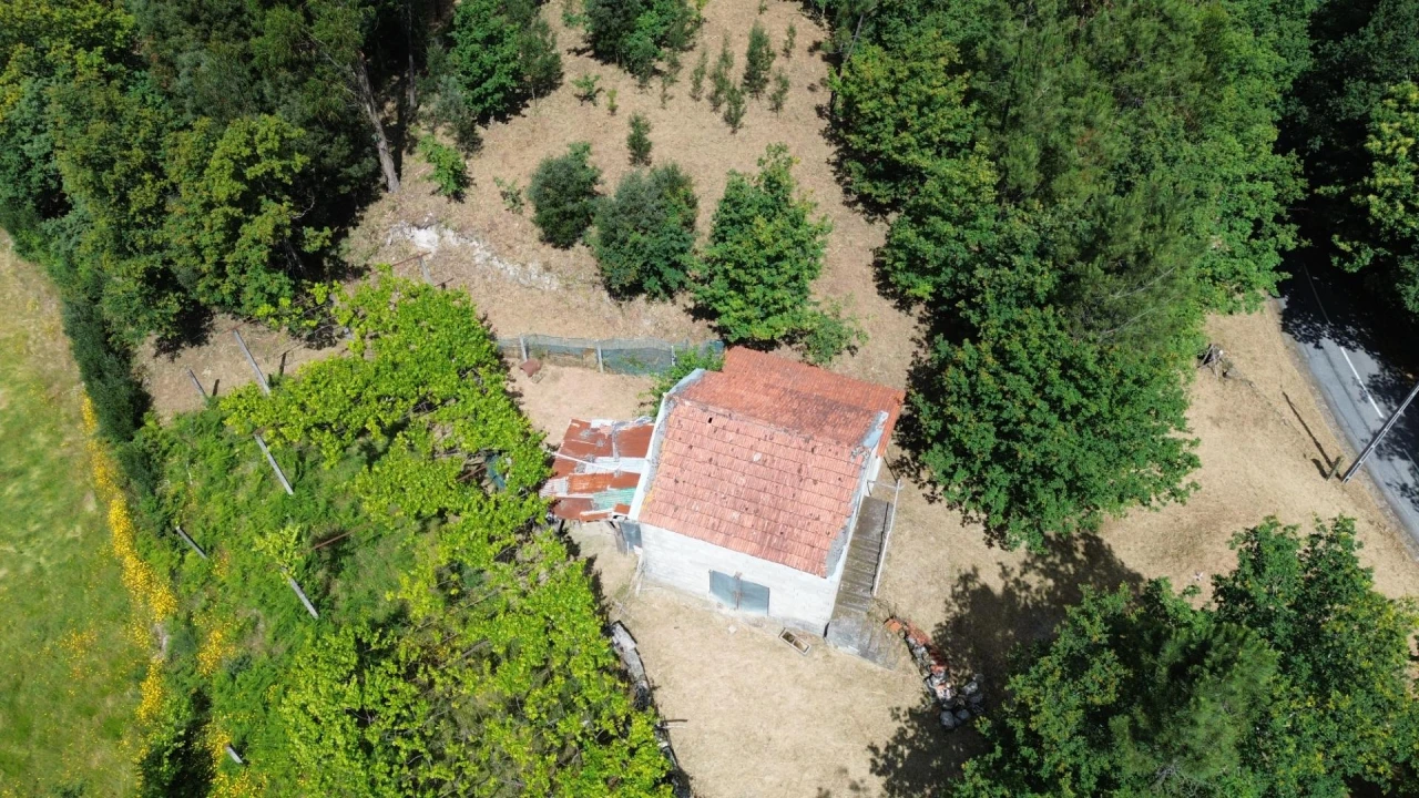 Moradia para Venda em Monte e Queimadela Foto 3