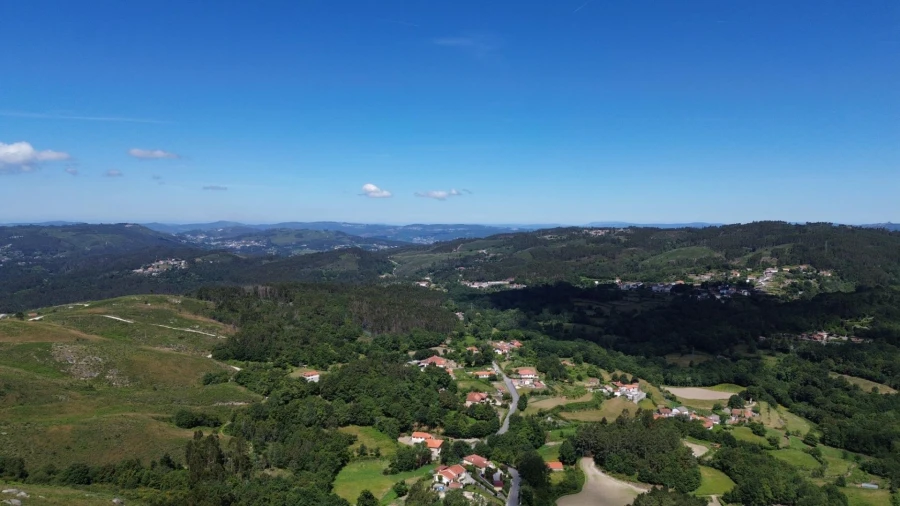 Moradia para Venda em Monte e Queimadela Foto 26