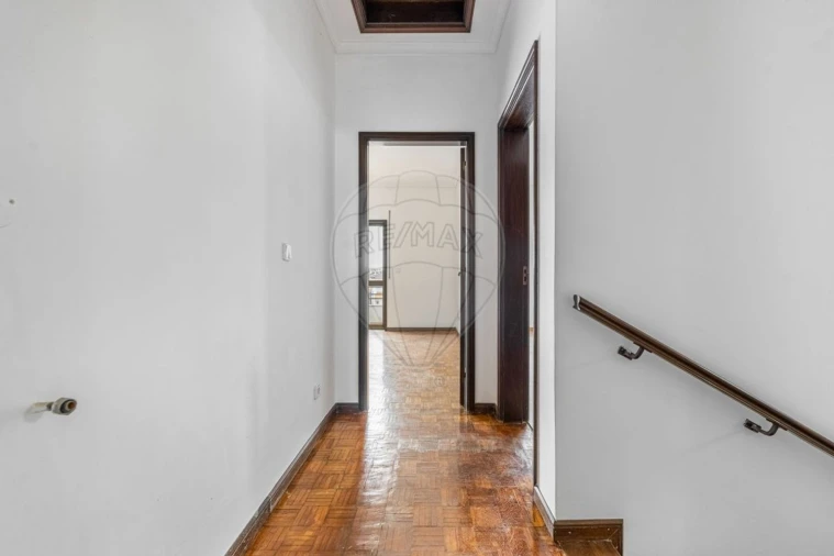 Moradia T4 para Venda em Lomar e Arcos Foto 11