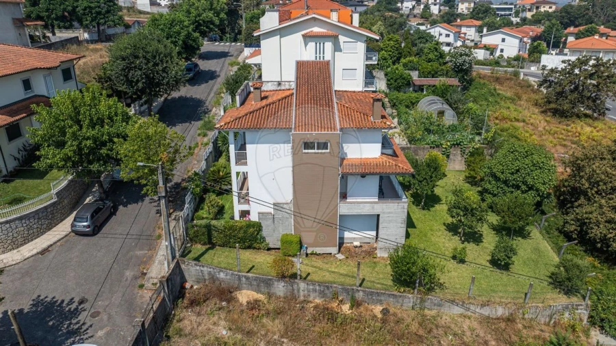 Moradia T4 para Venda em Águeda e Borralha Foto 11