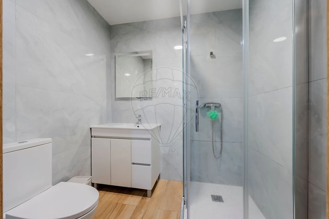 Apartamento T3 para Venda em Azurem Foto 26