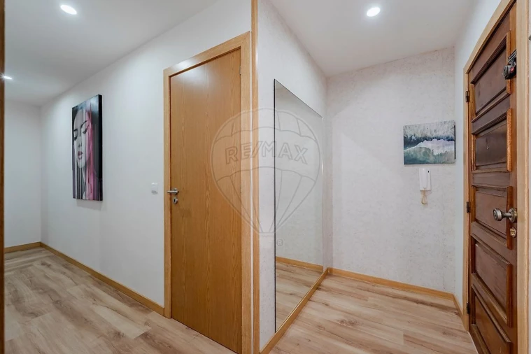 Apartamento T3 para Venda em Azurem Foto 6