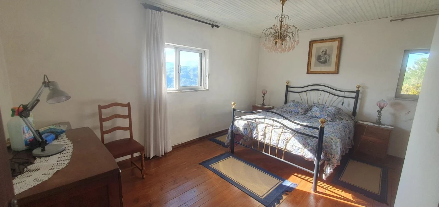 Moradia T3 para Venda em Covelo do Geres Foto 34