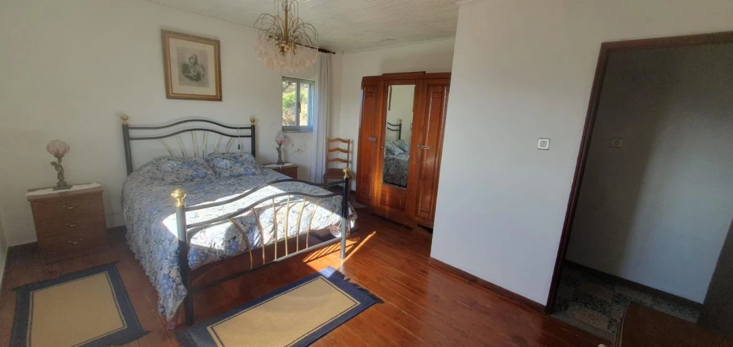 Moradia T3 para Venda em Covelo do Geres Foto 36