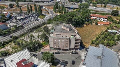 Apartamento T3 para Venda em Ferreiros e Gondizalves