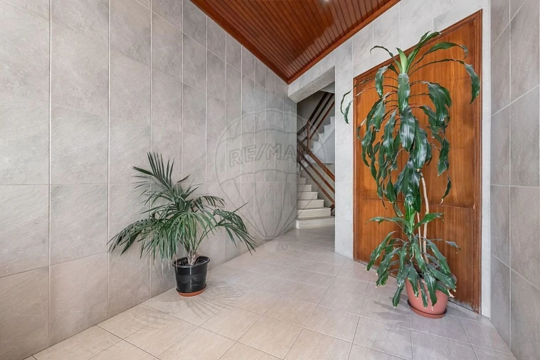Apartamento T3 para Venda em Ferreiros e Gondizalves Foto 10