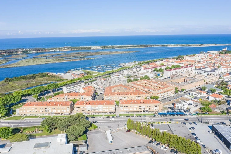 Apartamento T2 para Venda em Esposende, Marinhas e Gandra Foto 4