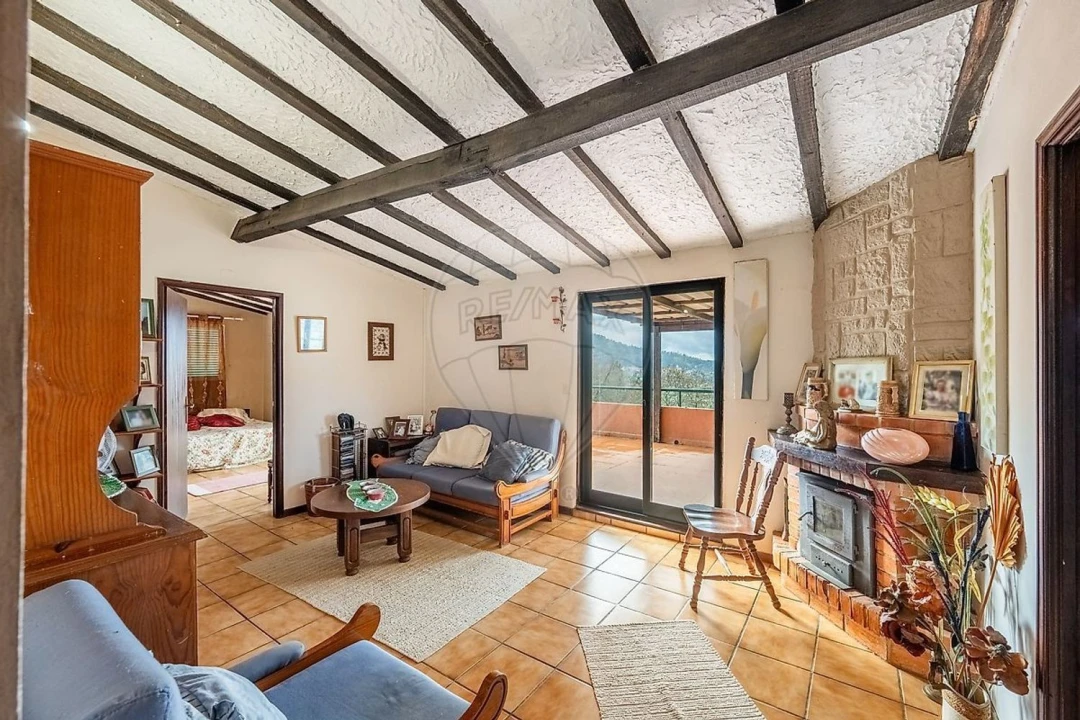 Moradia T4 para Venda em Moimenta Foto 34