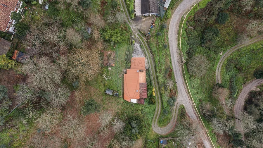 Moradia T4 para Venda em Moimenta Foto 9