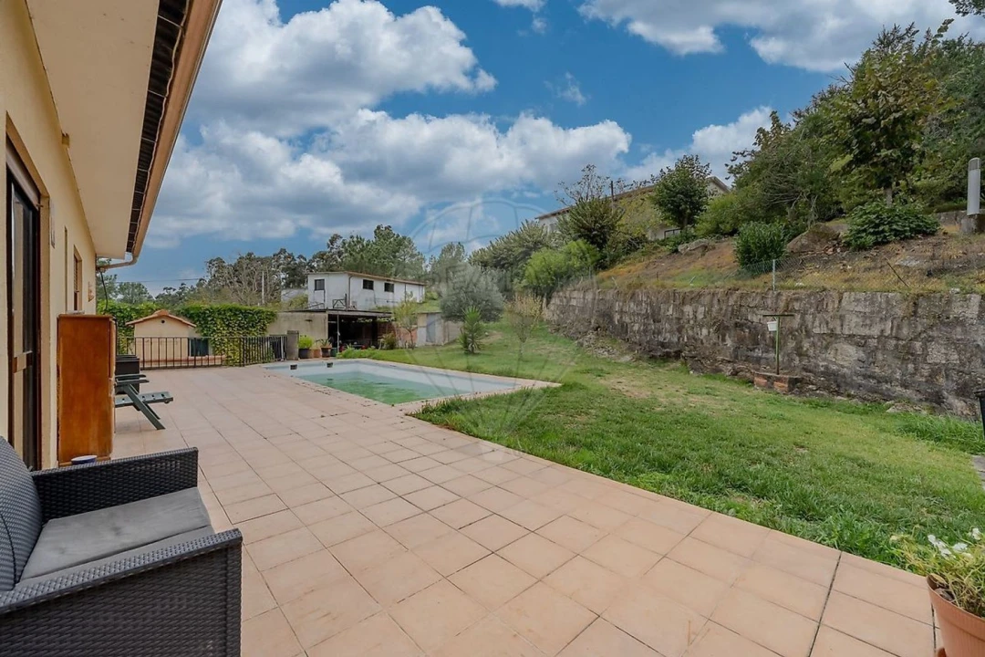 Moradia T3 para Venda em Valença, Cristelo Covo e Arão Foto 14