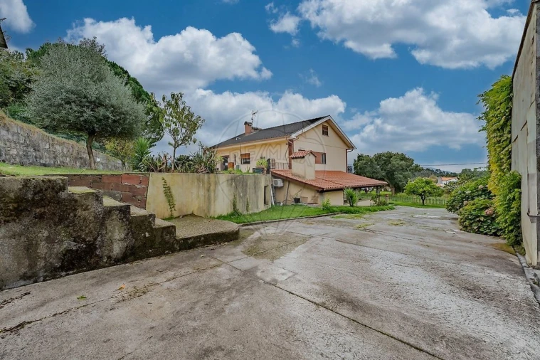 Moradia T3 para Venda em Valença, Cristelo Covo e Arão Foto 11