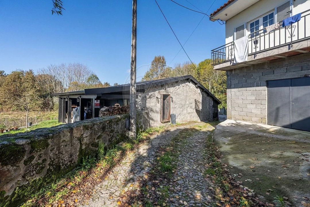 Moradia T3 para Venda em Galegos Foto 16