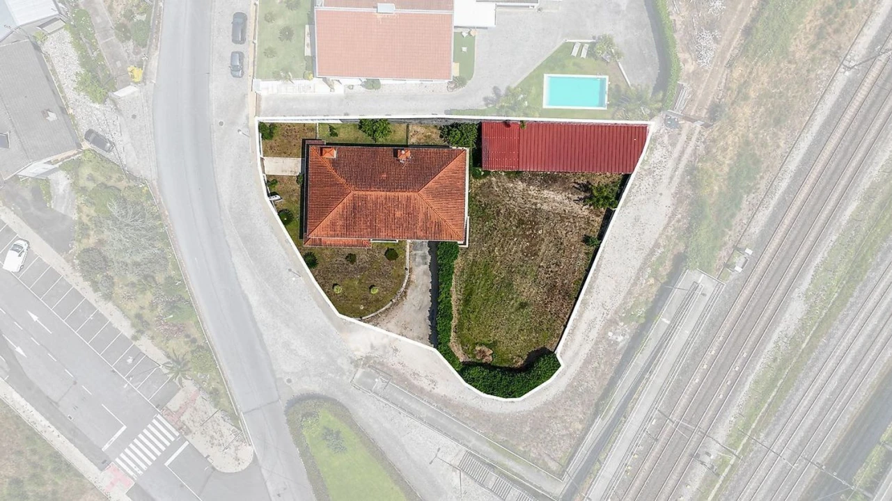 Moradia T3 para Venda em Vilaça e Fradelos Foto 3