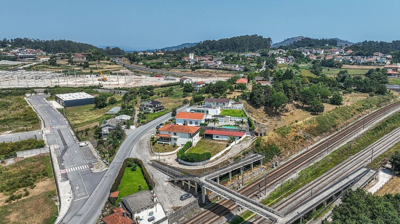 Moradia T3 para Venda em Vilaça e Fradelos Foto 5