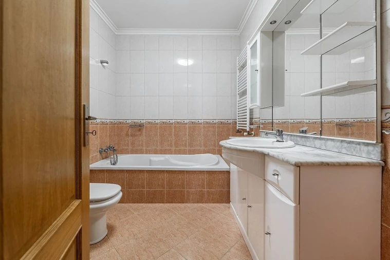 Moradia T3 para Venda em Vilaça e Fradelos Foto 39