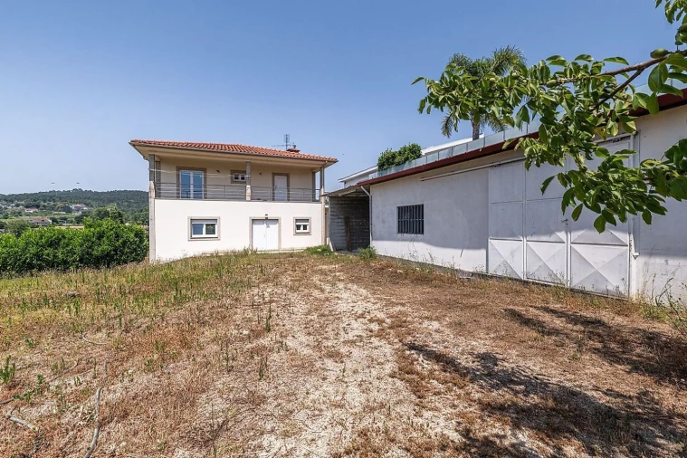 Moradia T3 para Venda em Vilaça e Fradelos Foto 43