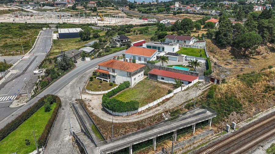 Moradia T3 para Venda em Vilaça e Fradelos Foto 7