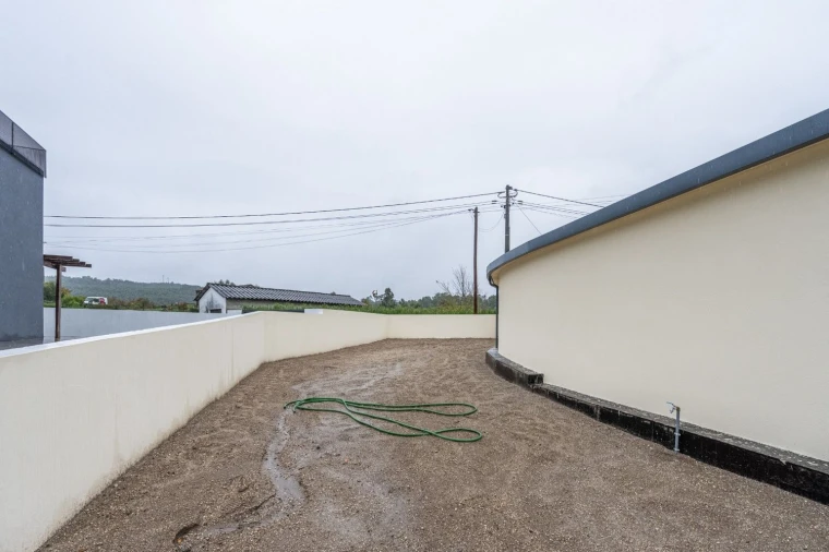 Moradia T2 para Venda em Galegos Foto 22