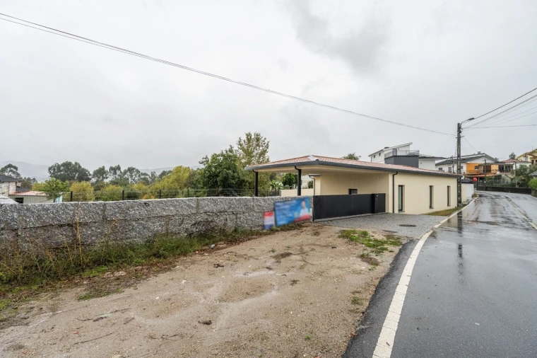 Moradia T2 para Venda em Galegos Foto 9