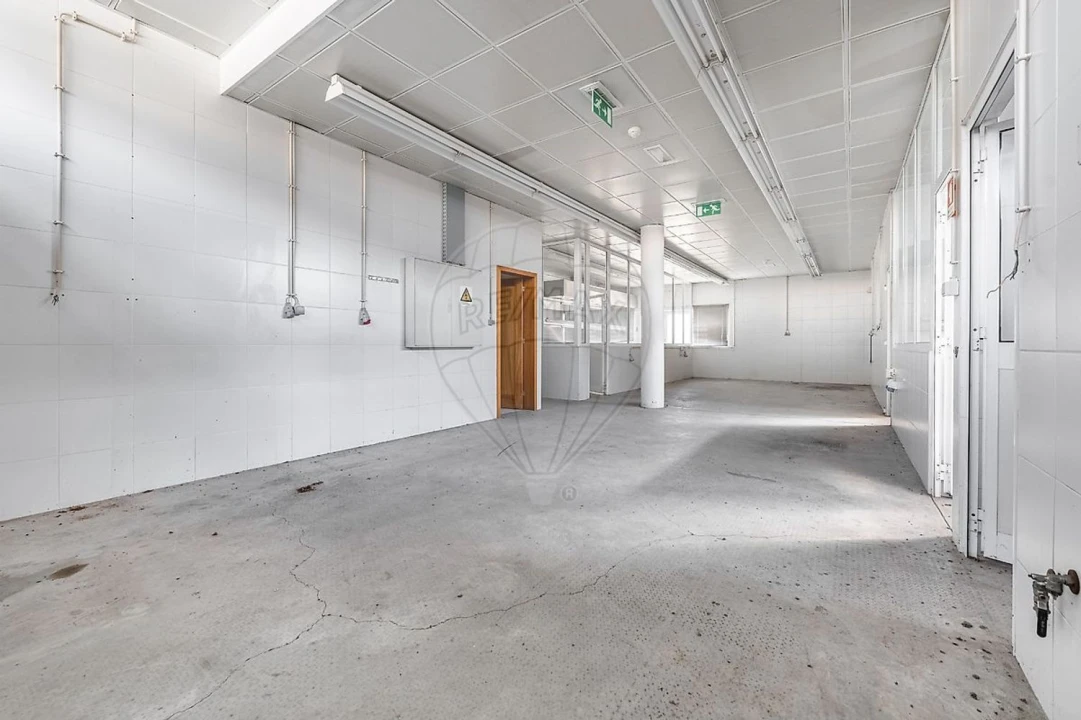 Moradia T5 para Venda em Galegos Foto 26