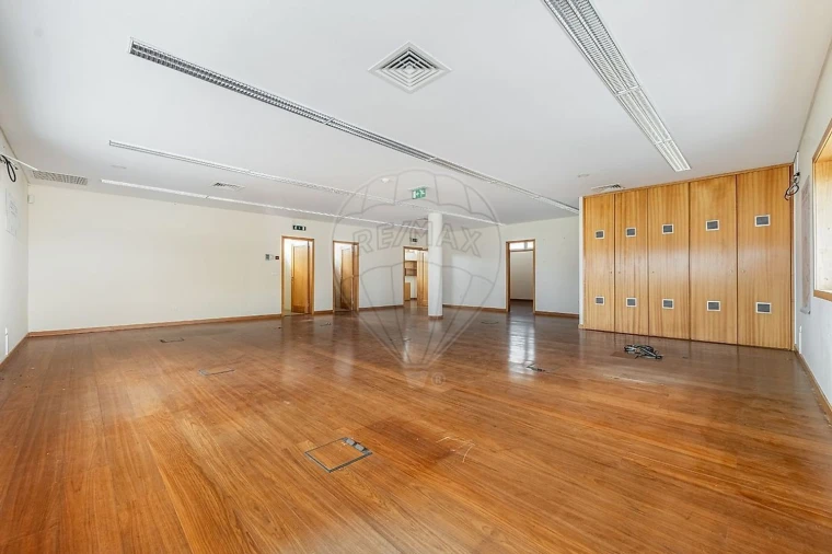 Moradia T5 para Venda em Galegos Foto 19