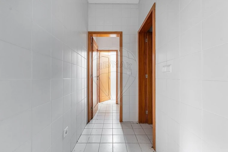 Moradia T5 para Venda em Galegos Foto 30