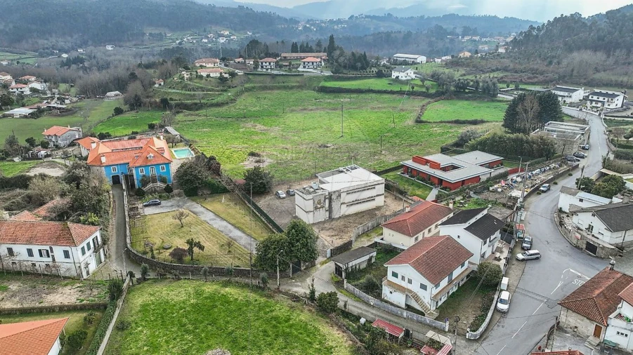 Moradia T5 para Venda em Galegos Foto 36