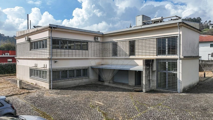 Moradia T5 para Venda em Galegos Foto 4